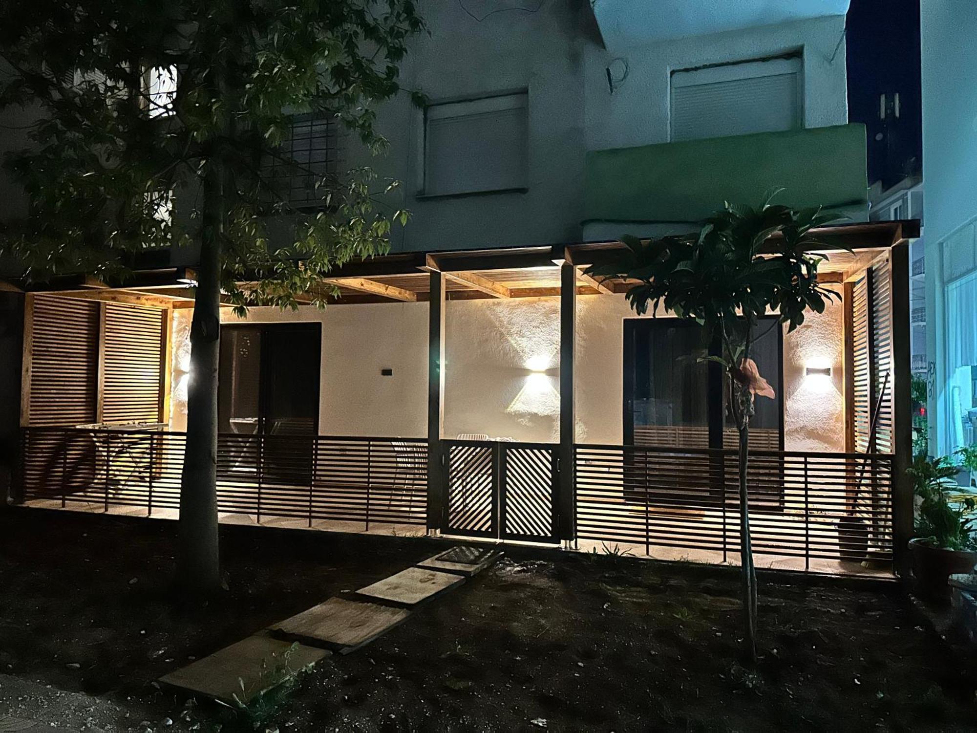 Seahana Apartment Himare Exteriör bild